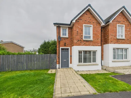 6 Gransha Gate, Dundonald, Belfast, County Down, BT16 2HU