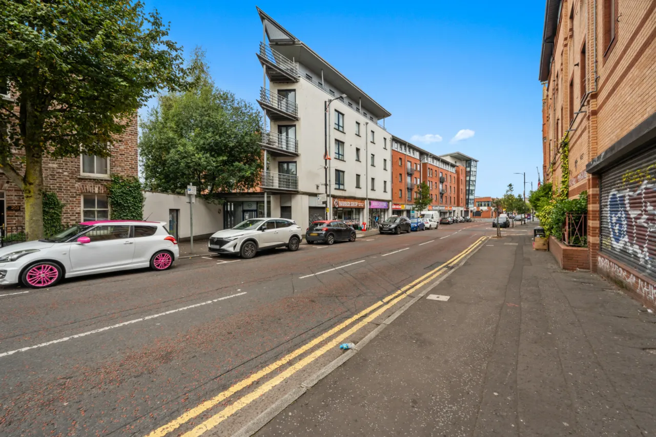 Apartment D 2.4, Whitehall Square, 181 Sandy Row, Belfast, County Antrim, BT12 5EU