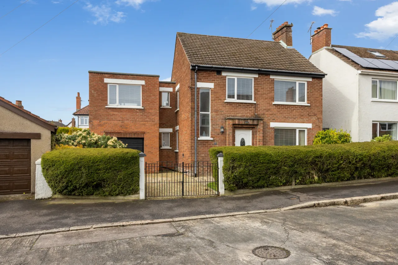 37 Thornhill Drive, Belfast, County Antrim, BT5 7AW
