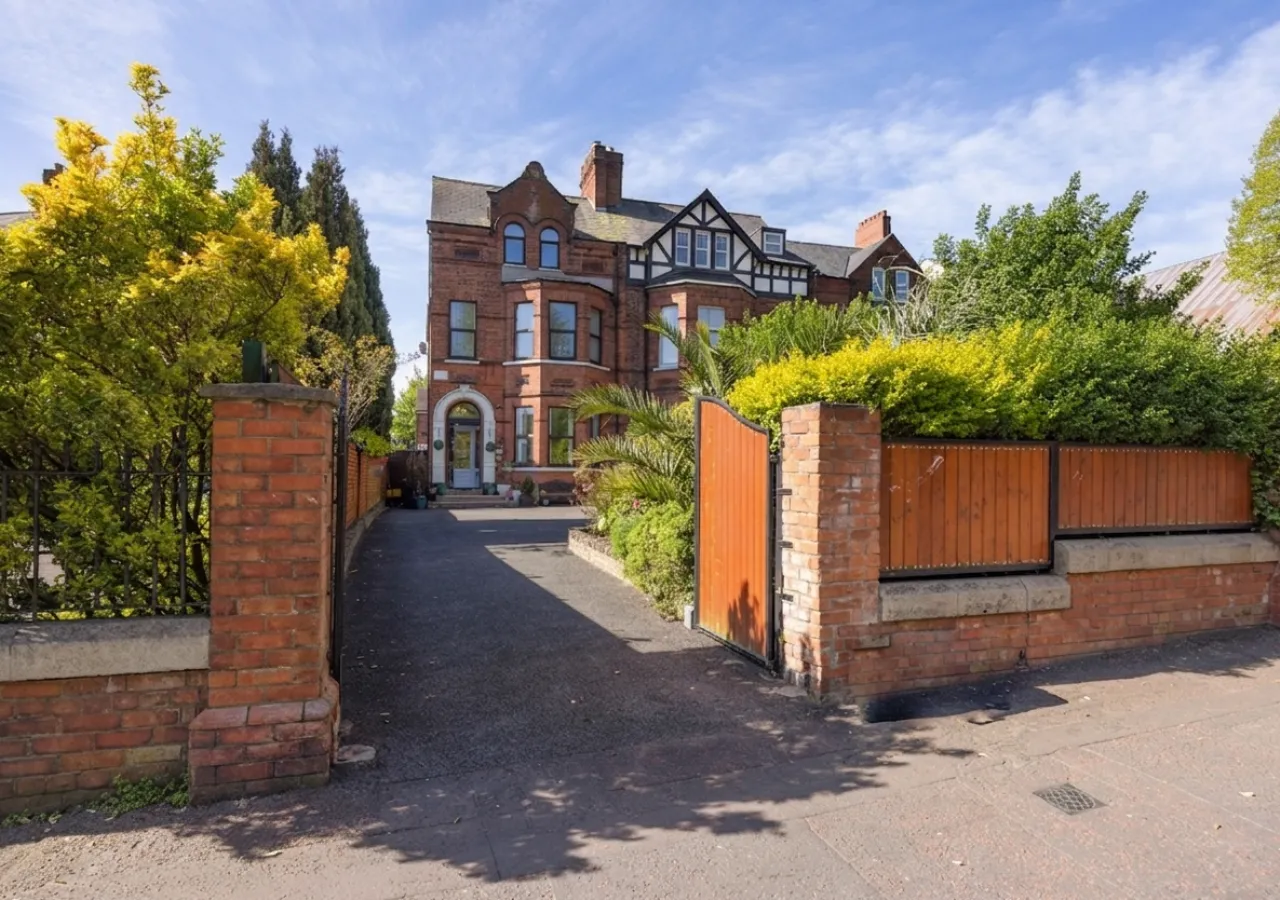 16 Cliftonville Road, Belfast, County Antrim, BT14 6JX