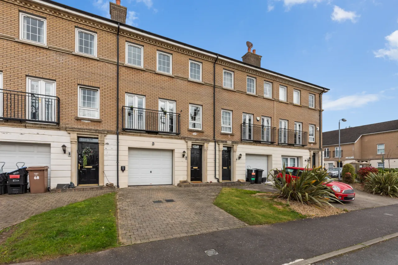 69 Leathem Square, East Link Road, Dundonald, Belfast, BT16 2QL