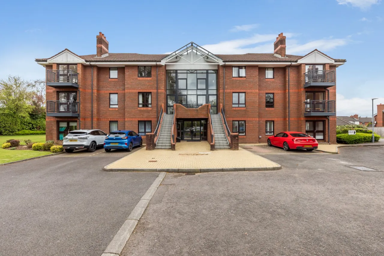 14 Malone Beeches, Belfast, County Antrim, BT9 6UB