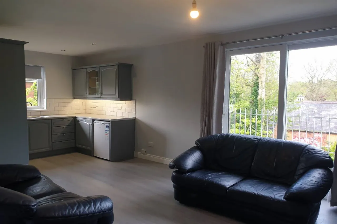 12 Kings Manor, Belfast, BT5 6PP, 