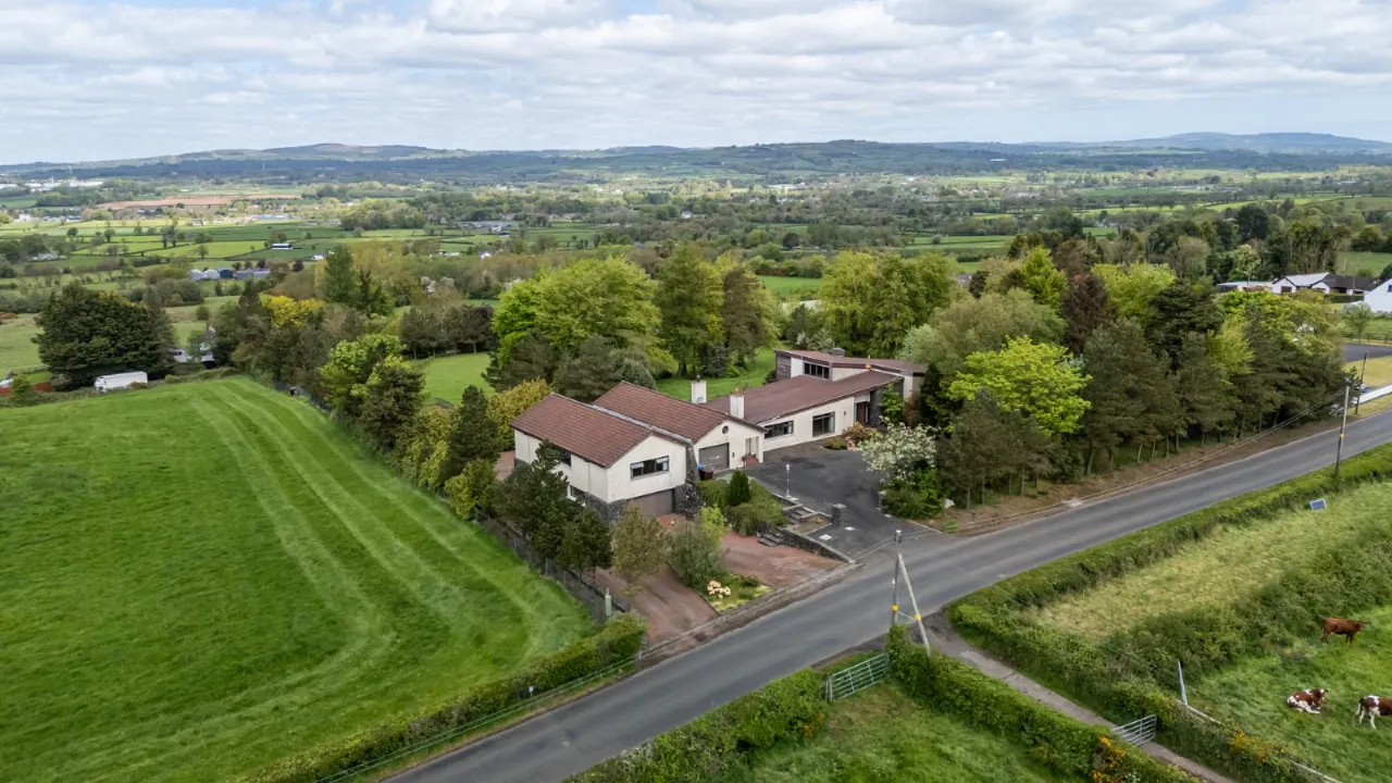 87 Old Ballyrobin Road, Templepatrick, County Antrim, BT41 4TJ