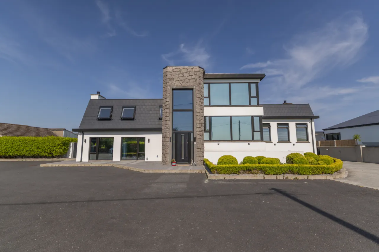 65 Moor Road, Kilkeel, Newry, County Down, BT34 4NQ