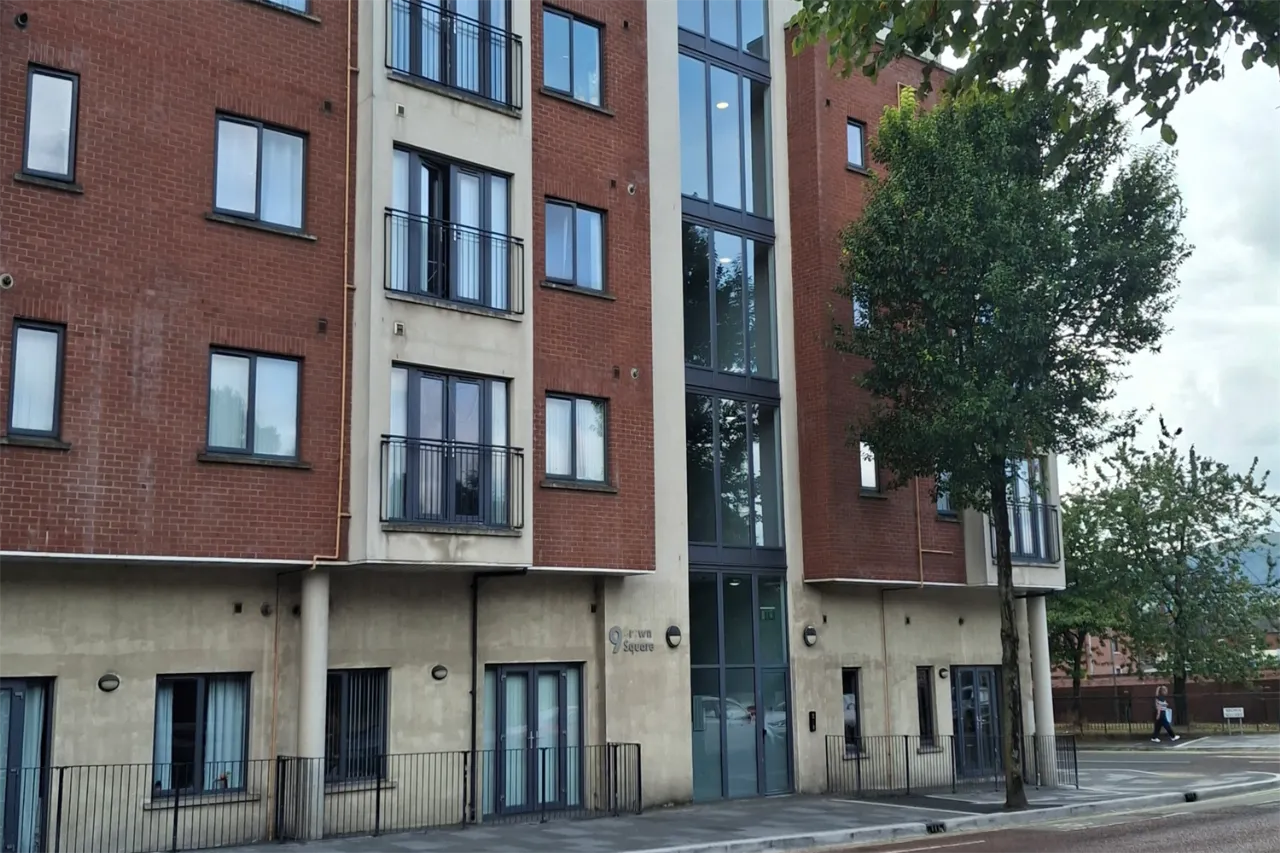 Apt 19 Brown Square, Belfast, BT13 2BW, 