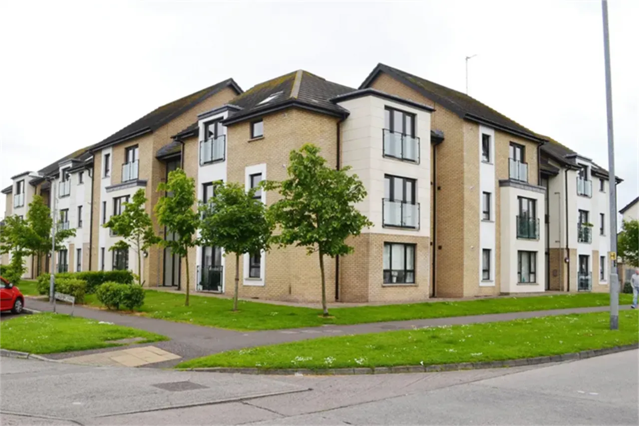 Apt 48 Skye Buildings, Drumadoon Square, Belfast, BT16 2QN, 