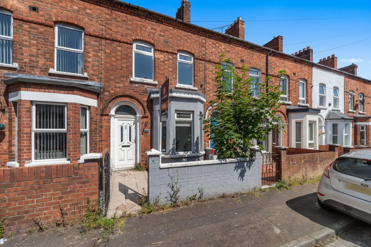 54 Farnham Street, Ormeau Road, Belfast, BT7 2FN