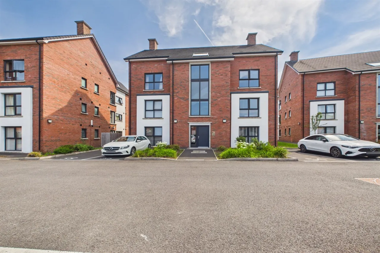 52 Loughshore Manor, Newtownabbey, BT37 9FD, 