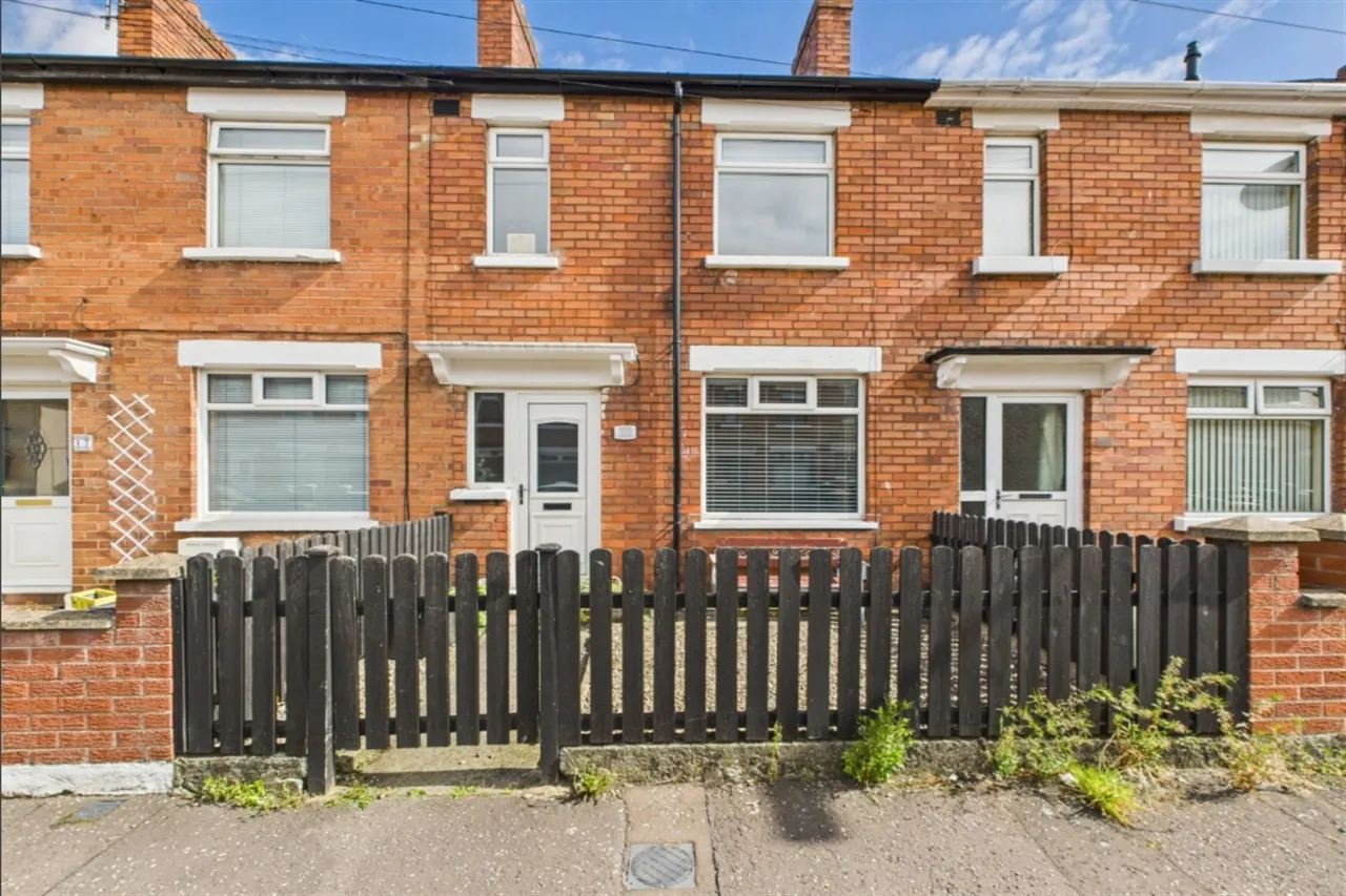 15 Connsbrook Park, Belfast, BT4 1NF, 