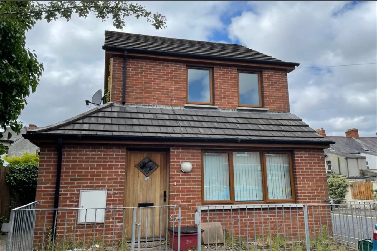 27 Eastleigh Crescent, Belfast, BT5 6HT, 