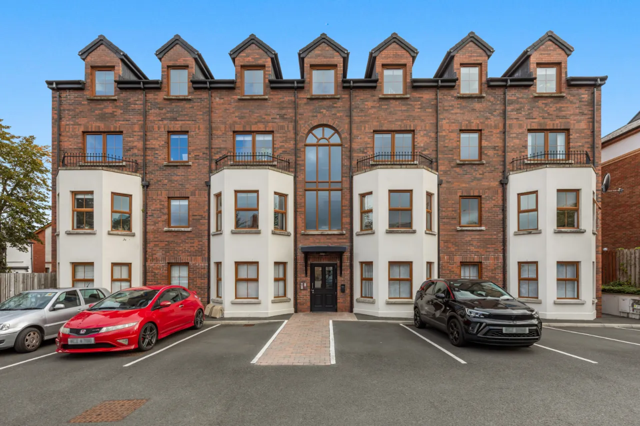 Apartment 10 One 20,, 120 Upper Newtownards Road, Belfast, County Antrim, BT4 3EQ