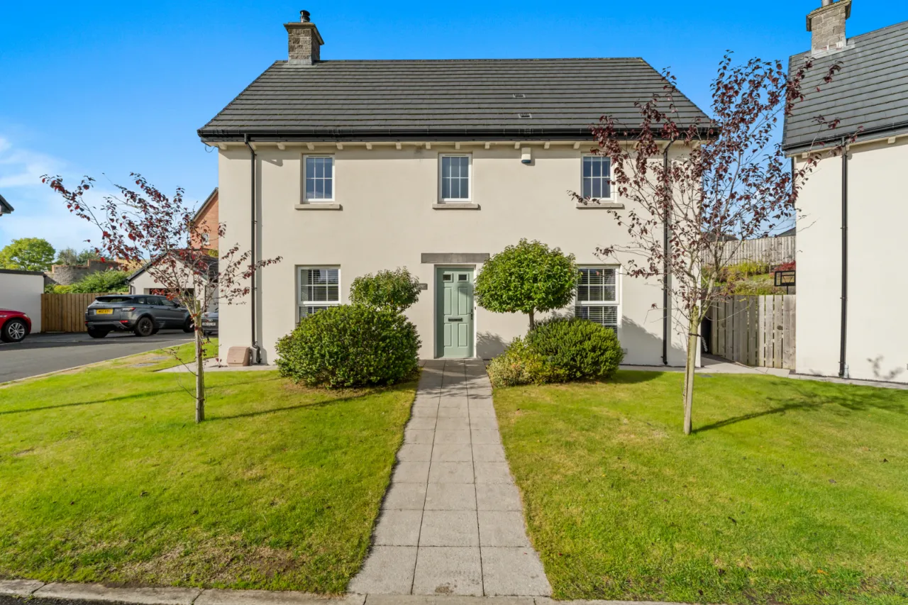 14 Millmount Village Court, Dundonald, Belfast, County Down, BT16 1AX
