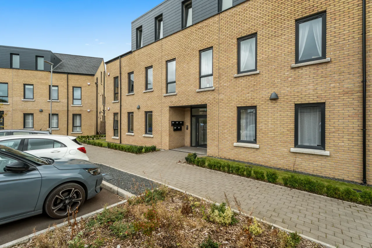 32 Little Enler Crescent, Comber, Newtownards, County Down, BT23 5US
