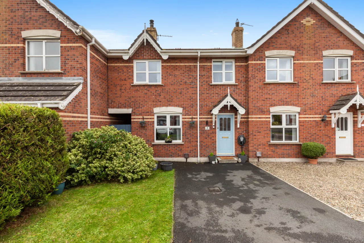 8 Whitethorn Avenue, Newtownards, County Down, BT23 8WT