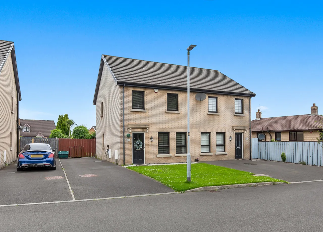 5 Hollybrook Hill, Newtownabbey, County Antrim, BT36 7FA
